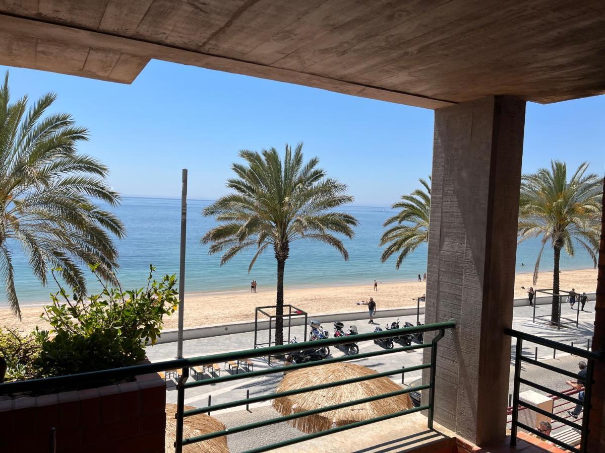 Appartamento T1 com vista mar a 1 minuto a pé da praia Sesimbra Esterno foto